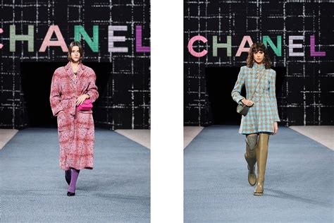 chanel haarspeld|Chanel hairstyles fall 2022.